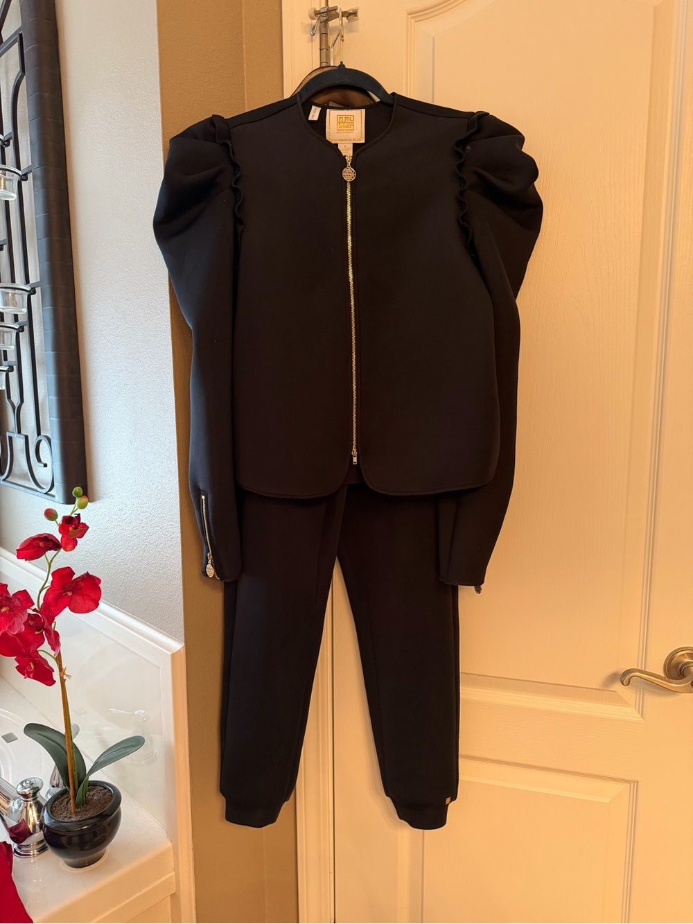 Emily McCarthy Black 2 Piece Set Puff Sleeve Jacket S Pants XS